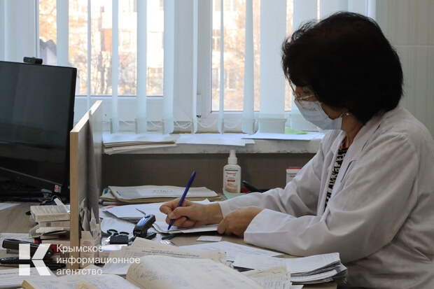 В Минздраве Крыма объяснили, почему записываться к узким специалистам нужно через терапевта