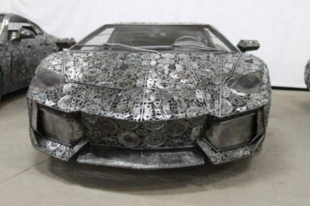 Автомобили изготовленные из металла (9 фото)
