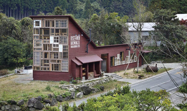 zero-waste-bar-recycling-kamikatz-public-house-japan-6