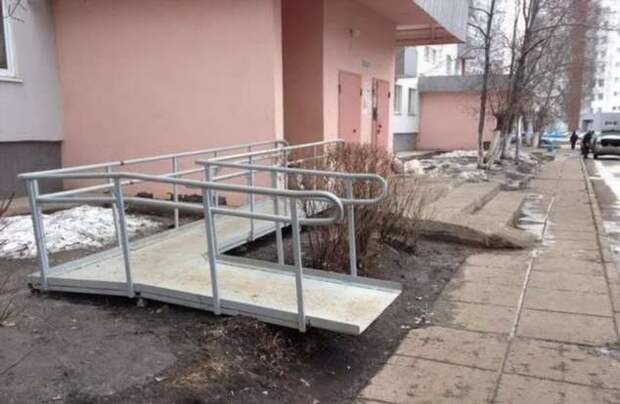 Строительные приколы ошибки и маразмы. Подборка chert-poberi-build-chert-poberi-build-35290411082020-13 картинка chert-poberi-build-35290411082020-13