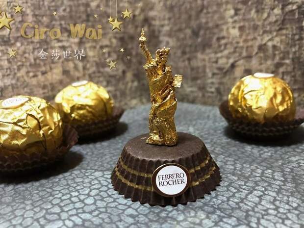 Невероятные скульптуры из упаковки Ferrero Rocher