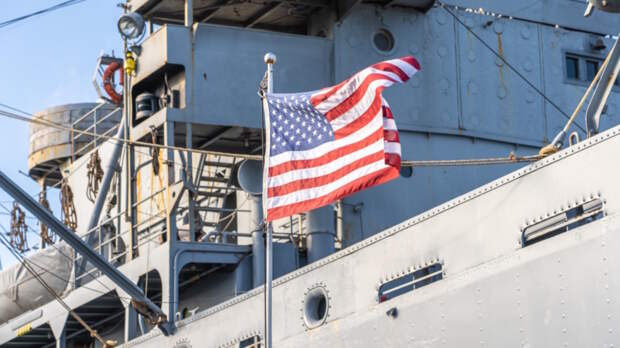 США нанесли удары по четырем судам наркокартелей в Тихом океане