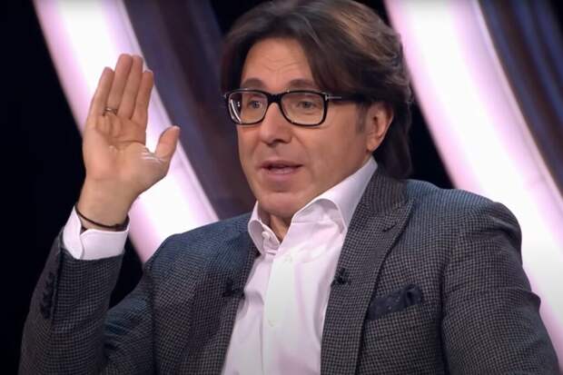 Где живет человек, которого видели все: жилье Андрея Малахова