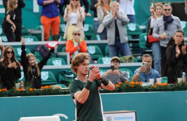 Рублев прошел в 1/4 финала «Ролан Гаррос». Синнер снялся