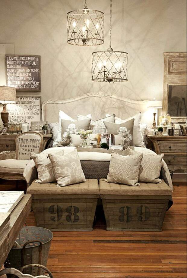 Уютный самодельный диванчик. | Фото: Bedroom Ideas. Уютный самодельный диванчик Фото Bedroom Ideas