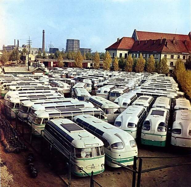 ЛАЗ ЛАЗ СССР, автозавод, стоянка