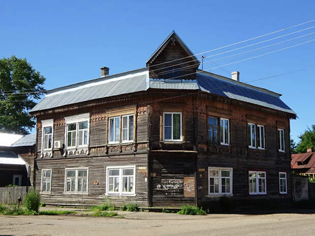 Деревянный дом Деревянный дом
