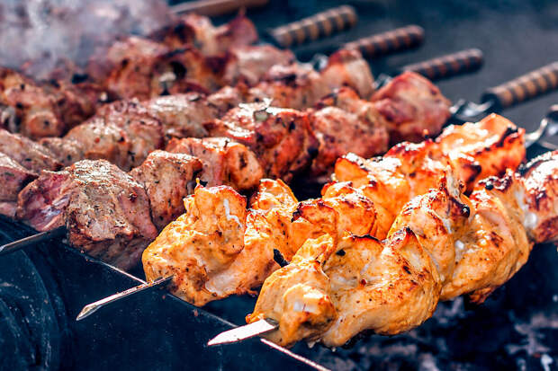 Роскачество: шашлык в марте может нанести вред здоровью