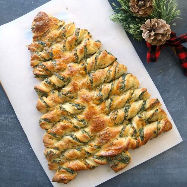 christmas tree 768x768