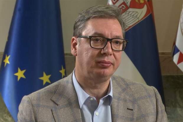 Вучич назвал глупыми сообщения о планах уволить пророссийских политиков