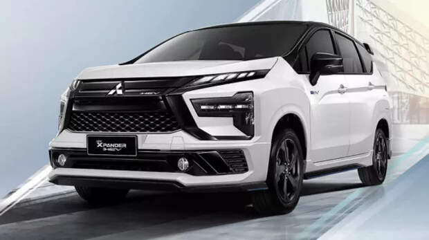 Современный спортивный минивэн от Mitsubishi — недорого. Представлен новый Xpander HEV Play