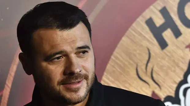 Певец Эмин Агаларов сообщил, что в 2022 году фестиваль «Жара» не состоится