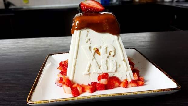 Карамельная, апельсиновая и царская: ТОП-3 быстрых рецептов творожной пасхи