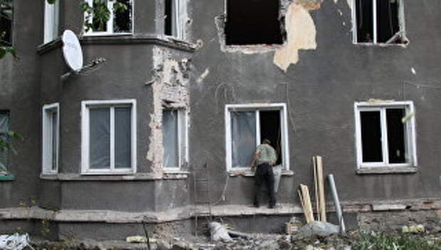 Дом в поселке Гольмовский Горловского района, пострадавший в результате обстрела. Архивное фото