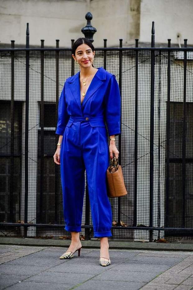 Как носить синий - самый модный цвет 2020 года фото №23