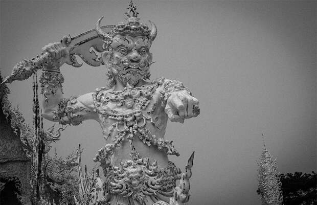Белый храм Wat Rong Khun