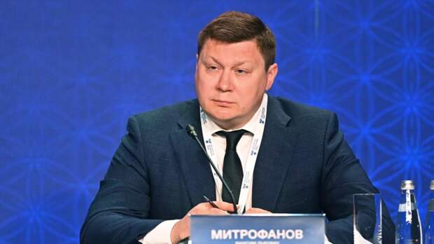 Митрофанов назвал преждевременными разговоры о матче сборных России и Замбии