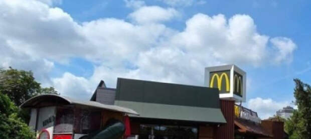 Террористом в Черкассах, который захватил заложников в McDonald’s, оказался ушедший в СОЧ военнослужащий