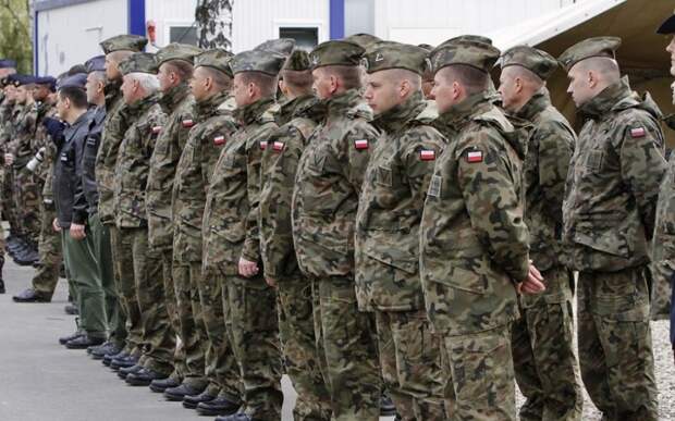 С нового года минобороны Польши вводит новые ставки надбавок военнослужащим