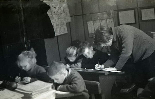 780 Школа в советской деревне 1964 год
