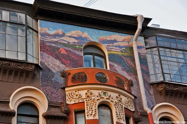 Узор из мозаики для фасада дома