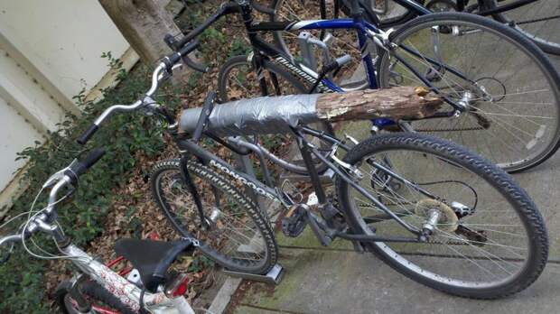 Когда не хочешь, чтобы твой велосипед украли безумие, мир, фотография