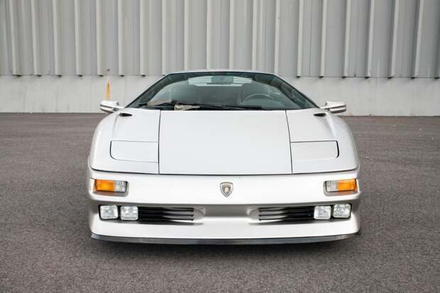 Редкий суперкар Lamborghini Diablo SE30: таких было выпущено 150 экземпляров