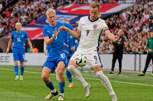 Казахстан проиграл без Черчесова, Германия дожала Грецию, а Англия сгорела исландцам на «Уэмбли»! Обзор товарищеских матчей