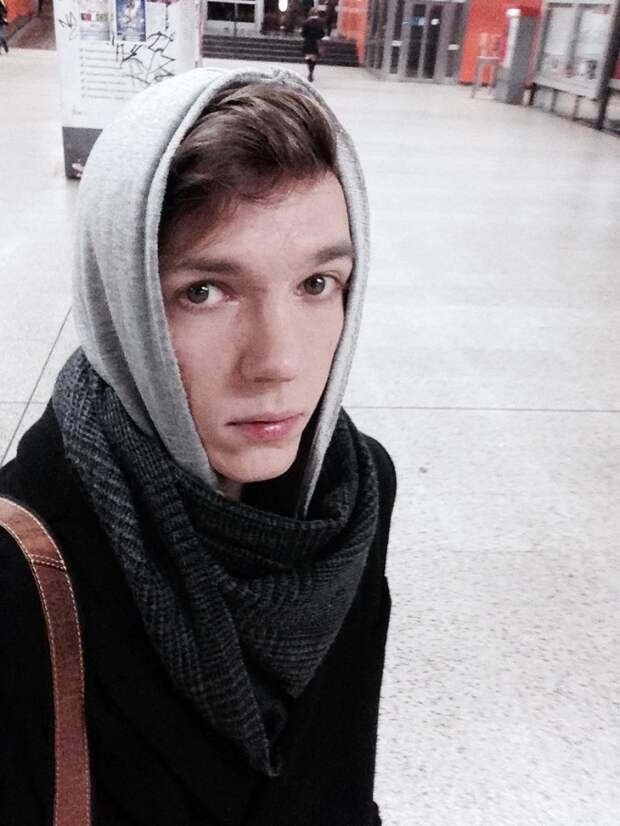 14-летний подросток влюбился в неизвестную девушку-модель с обложки. Через 12 лет они поженились