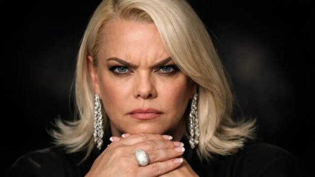 "Пора показать Кузькину мать": Нервы Поплавской сдали, народ требует жесткости от дипломатов