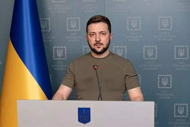 Зеленский отказался приостанавливать военное положение на Украине ради проведения выборов