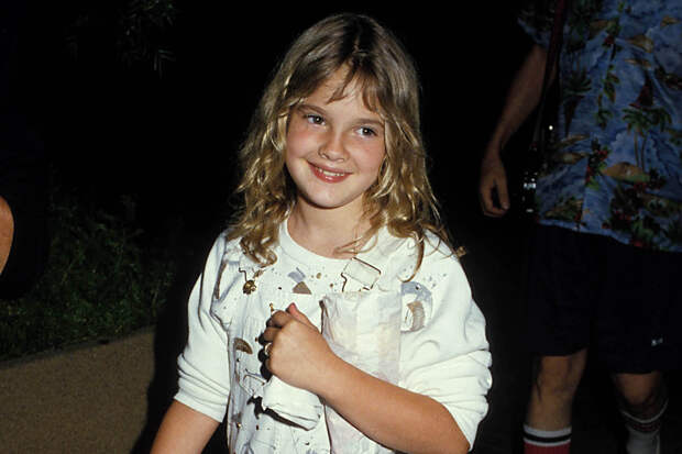 Дрю Бэрримор рассказала о травле в 10 лет из-за внешности