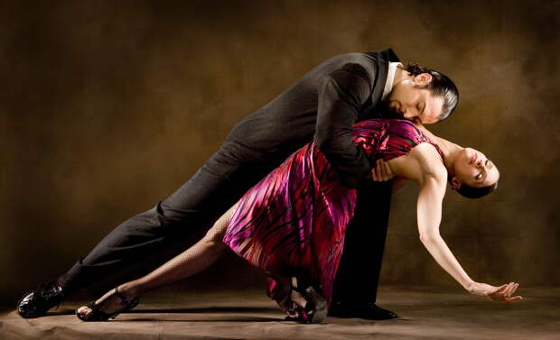 Танго. Самые красивые танцы. Фото с сайта NewPix.ru