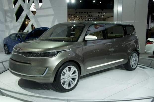 KIA KV7 Concept MPV