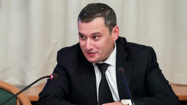 Александр Хинштейн