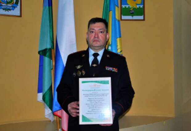 Госавтоинспекторы Югры совместно с сотрудниками "РЖД" провели акцию по привлечен