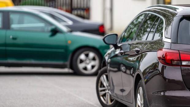 В Дептрансе рассказали, что юрлица могут оплачивать парковку через сервис «Московского паркинга»