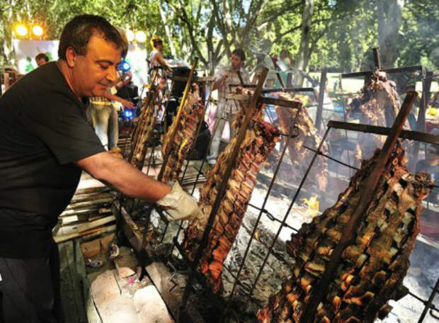 5 городов, созданных исключительно для гурманов: рай, полный разнообразных напитков и блюд