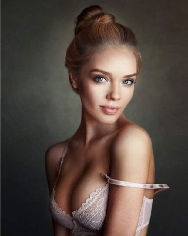 Екатерина Котаро - прелестная победительница конкурса Miss MAXIM 2017