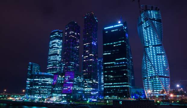 Сколько денег нужно, чтобы нормально жить в Москве
