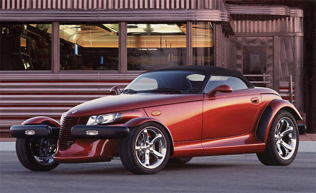 10 худших винтажных автомобилей в истории автопрома: Plymouth Prowler.