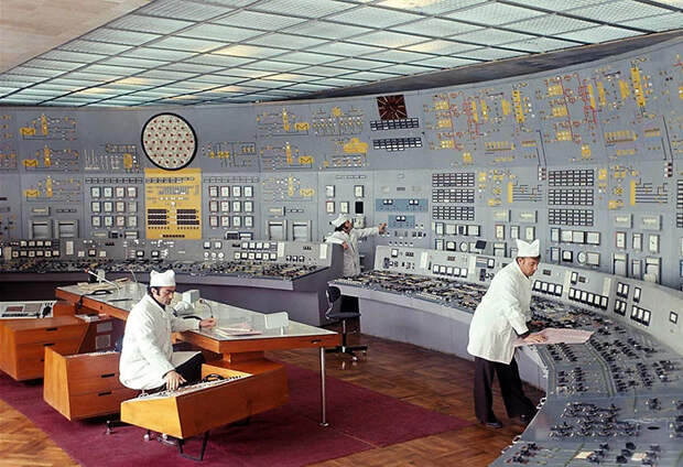 Устрашающие, впечатляющие и невероятные: 10 панелей управления времен СССР