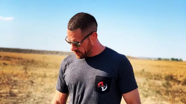 Боец MMA Ловато оставил пояс чемпиона Bellator из-за болезни головного мозга