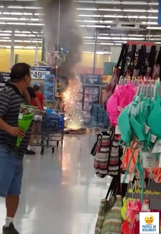 Экстравагантные покупатели Walmart walmart, люди, магазин, мода, одежда