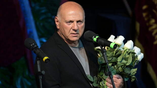 «Я увидел, как в этот миг в ее глазах блеснула остановка жизни»: Сергей Газаров потерял первую жену, но смог построить новую семью