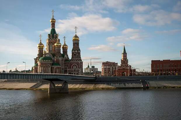 Соседний город, картинка из глубинки.