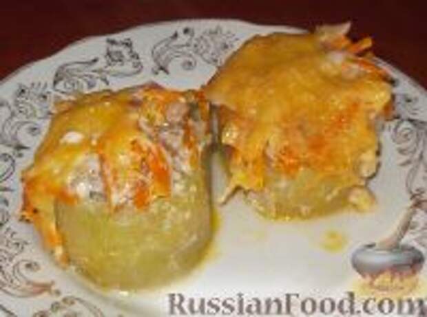 Фото к рецепту: Кабачки, фаршированные мясом