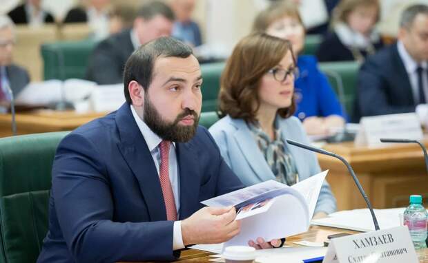 Депутат Хамзаев посоветовал родным Трояновой* экстренно ее госпитализировать