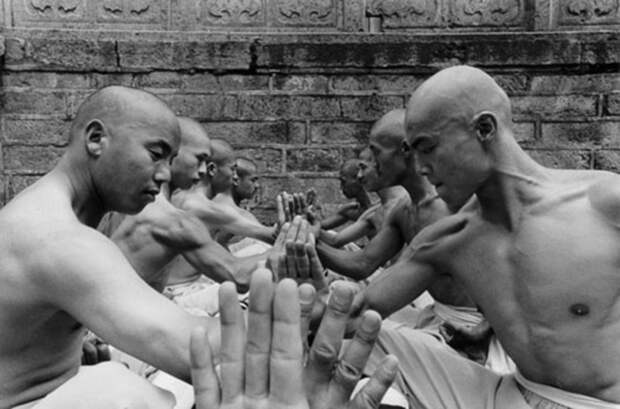 Сверхчеловеческие способности монахов Шаолиня, которые восхищают и пугают