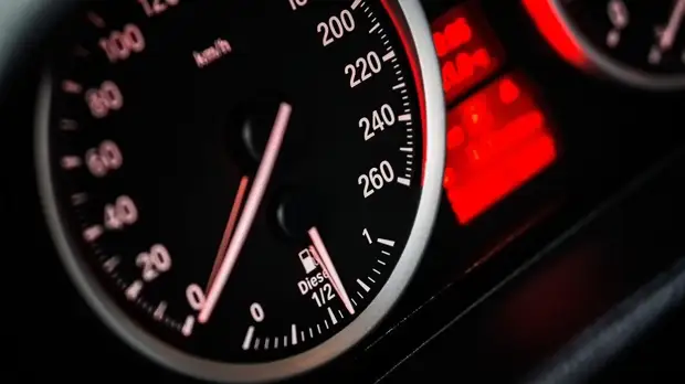 Автоэксперт прокомментировал ситуацию с ценами на подержанные машины